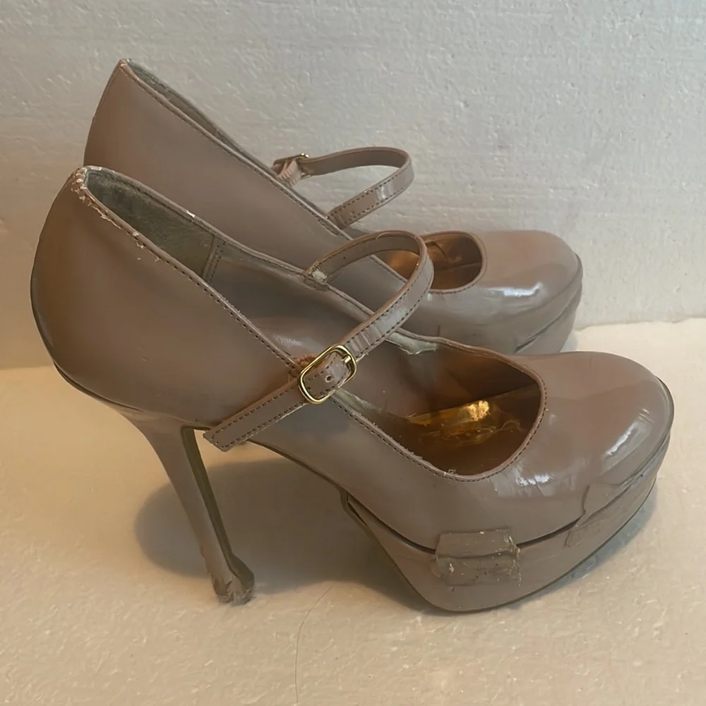 Charlotte Russe shifty platform ultra high heels nude formal women’s size 8